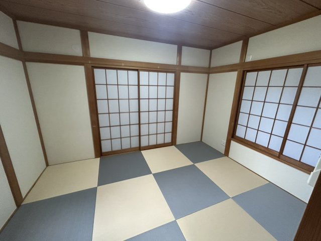 大門　戸建の和室|半畳物を新規で入れました。