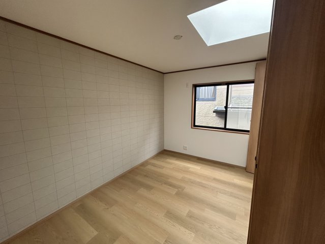 大門　戸建の洋室|2階洋室です。