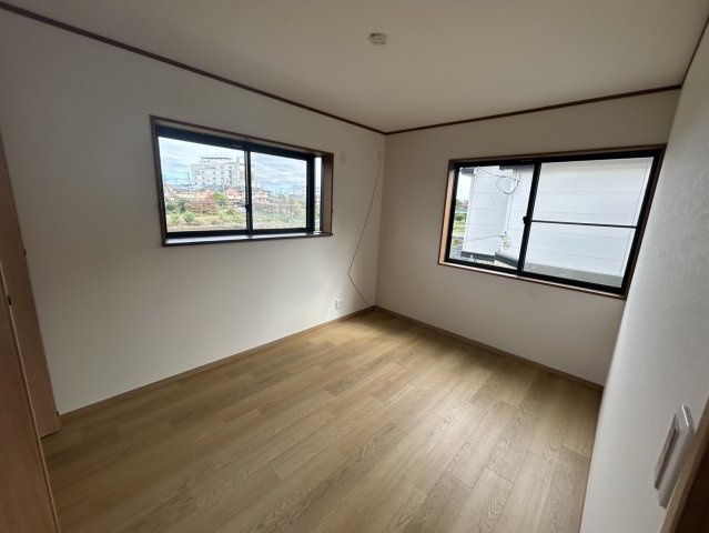 大門　戸建の洋室|2階洋室です。