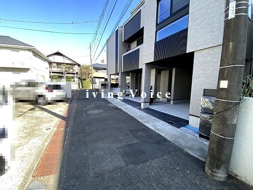 【前面道路含む現地写真】 | 【仲介手数料０円】藤沢市鵠沼花沢町　新築一戸建て　全3棟 | 【仲介手数料０円】藤沢市鵠沼花沢町　新築一戸建て　全3棟