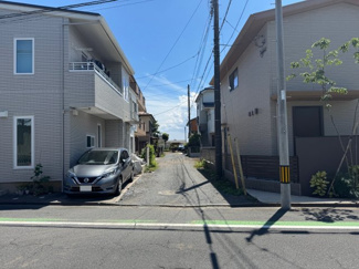 【前面道路含む現地写真】