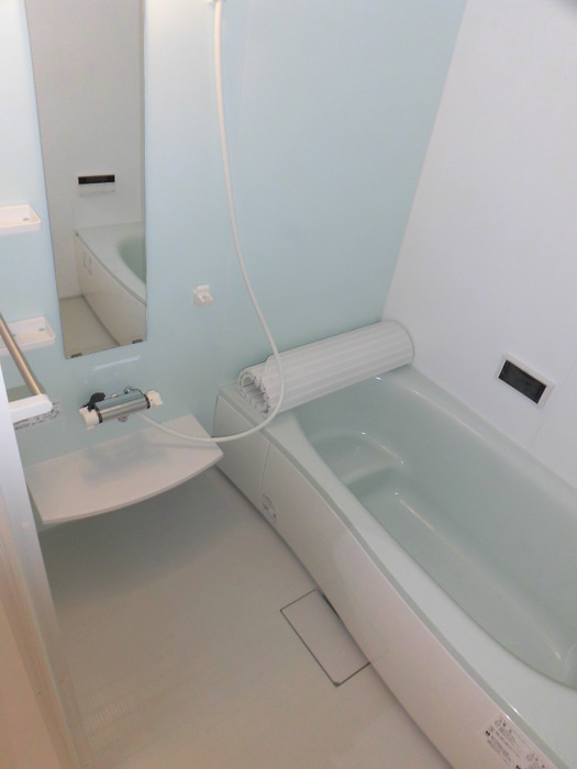 フィールドヴィレッジⅠの浴室|ゆったり過ごせるお風呂です