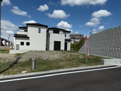  | 富田林市廿山2丁目A号地（小金台小学校）