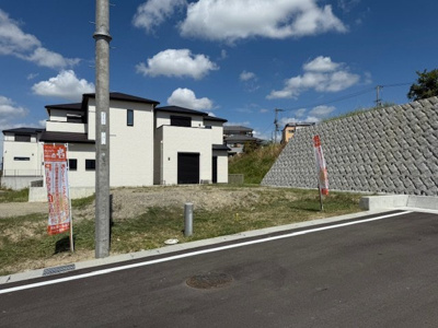  | 富田林市廿山2丁目A号地（小金台小学校）