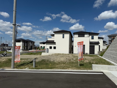  | 富田林市廿山2丁目A号地（小金台小学校）