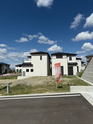  | 富田林市廿山2丁目A号地（小金台小学校）