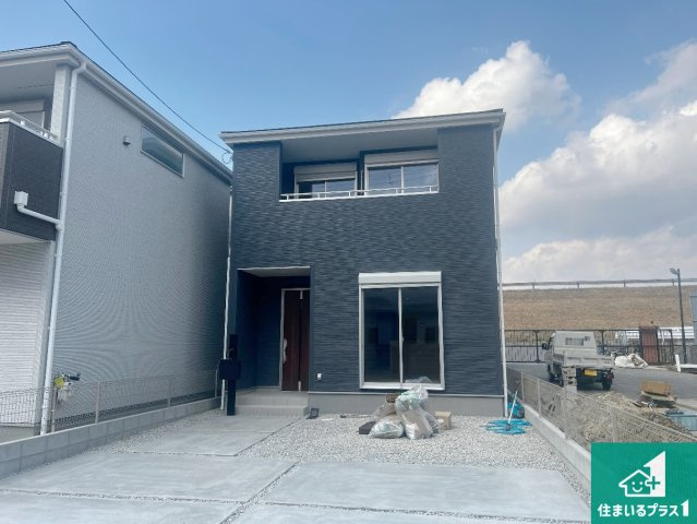 藤井寺市大井　第2期　新築一戸建ての外観|お客様に長く安心して住んでいだだける事にこだわった家づくり！住んでからのアフターサービスにもしっかりと取り組んでいます！
