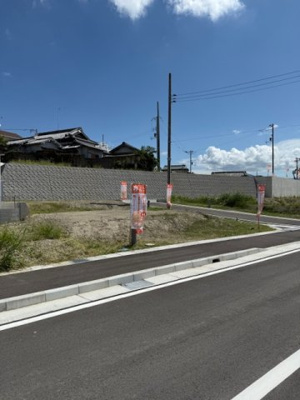 | 富田林市廿山2丁目B号地（小金台小学校）