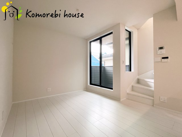 さいたま市大宮区大成町　第1　新築一戸建て　Bの居間・リビング|リビングです