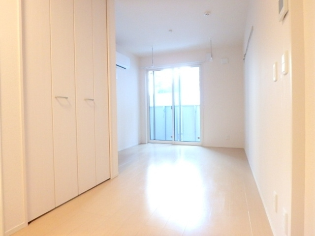 ハイツ幸の居間・リビング