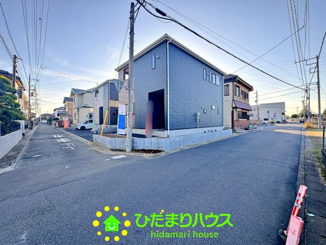 宮代町西原第２　新築一戸建て　01　クレイドルガーデンの前面道路含む現地写真|2025/11/5　撮影