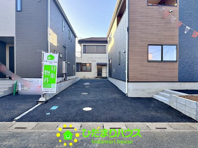宮代町西原第２　新築一戸建て　01　クレイドルガーデンの駐車場|2025/11/5　撮影