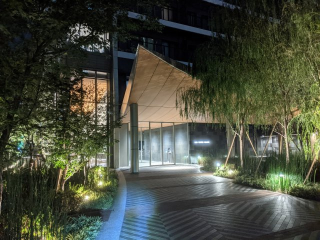 ミッドタワーグランドのエントランス