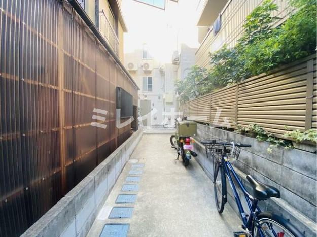 インベスト大森北のロビー