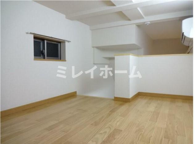 インベスト大森北の居間・リビング