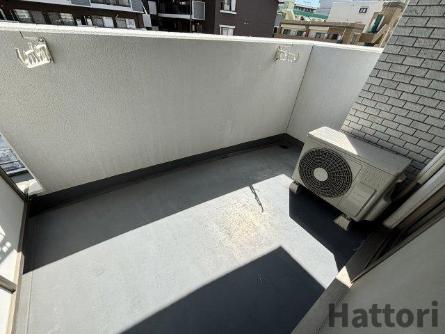 ルクレ新大阪レジデンスのバルコニー