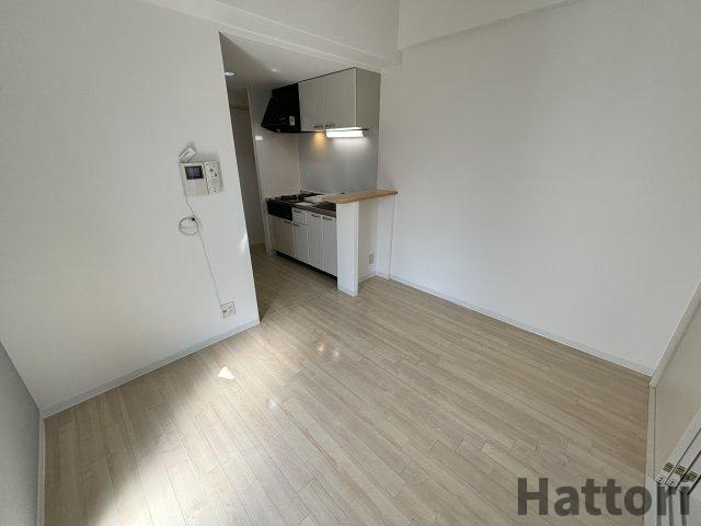 ルクレ新大阪レジデンスの居間・リビング