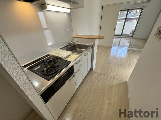 ルクレ新大阪レジデンスのキッチン