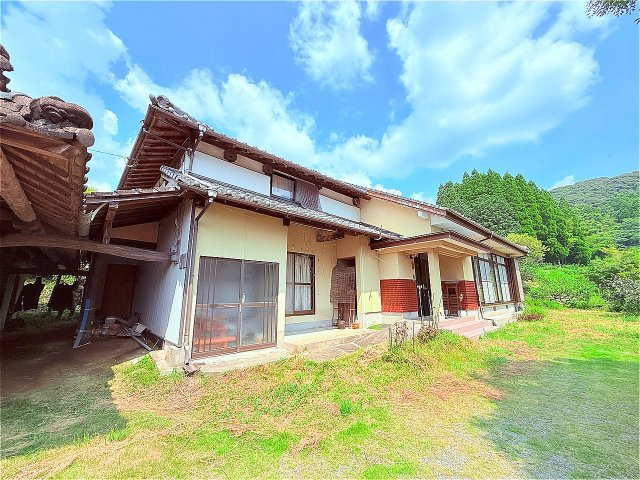 玉名郡和水町中古戸建の外観