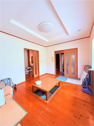 玉名郡和水町中古戸建の居間・リビング