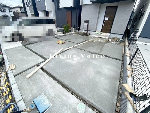 【駐車場】 | 【仲介手数料０円】小田原市曽比　新築一戸建て　4号棟　全5区画 | 小田原市曽比　新築一戸建て　全5区画