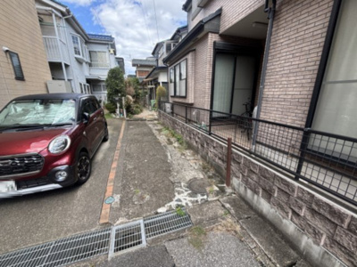 【駐車場】 | おひさまと子犬のガーデン | 駐車場があります。近隣にも駐車場あり