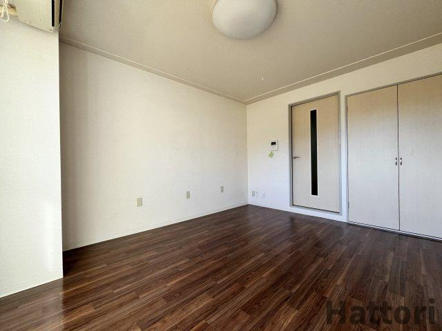 グランコート江坂の居間・リビング