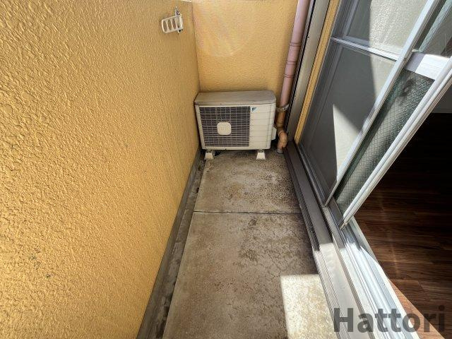 グランコート江坂のバルコニー