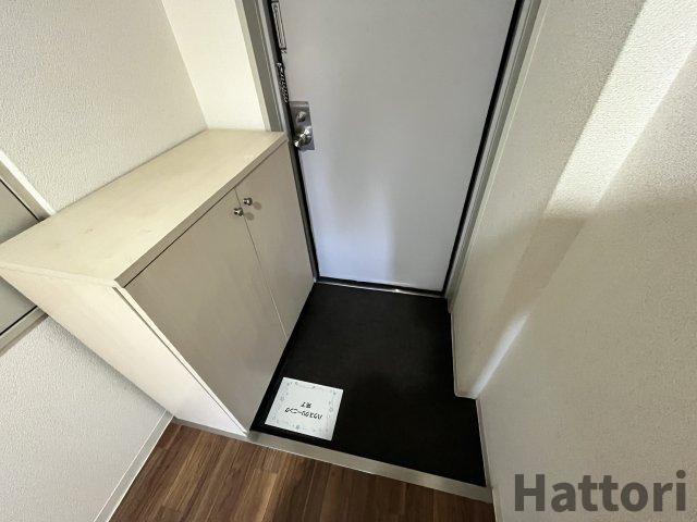 グランコート江坂の玄関