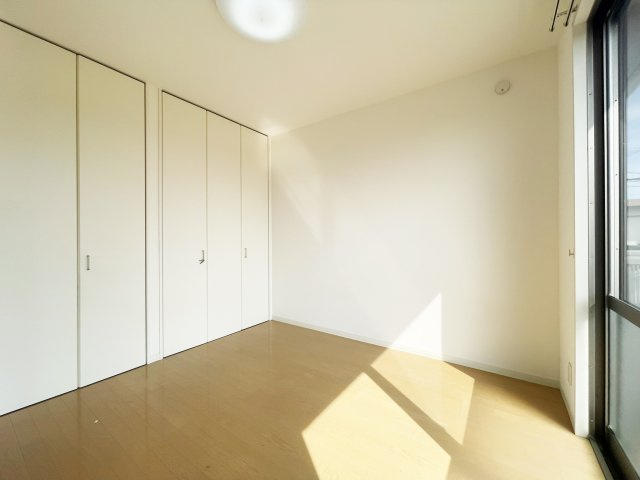 シャルマン高洲　Ⅱ棟の居間・リビング