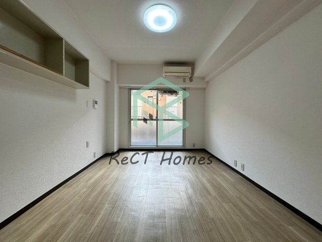 花影中村コーポの居間・リビング