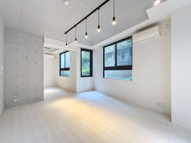 ＬＡＰｉＳ本郷の内装