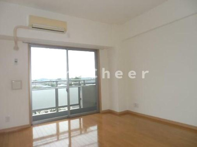 【寝室】 | ガーデンパーク二の橋