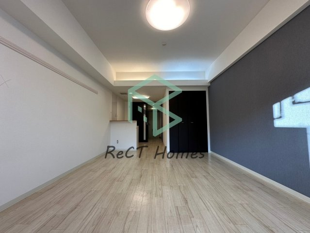 インタービレッジ高岡駅前の居間・リビング