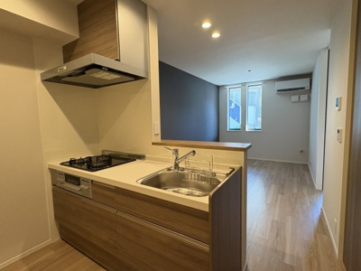 【居間・リビング】 | ホワイトガーデン西宮中島町 | 使いやすいリビングです