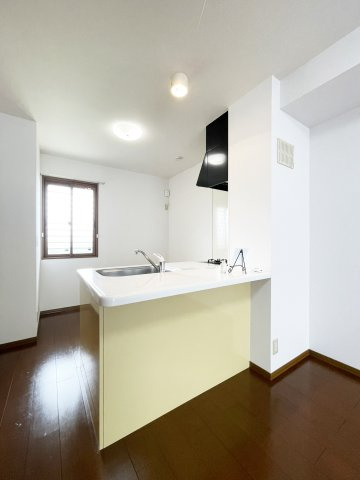 ウィルモア夷山　Ｂ棟のキッチン