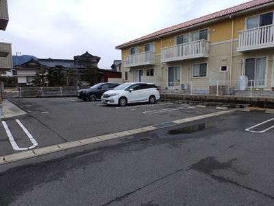 【駐車場】 | グロース フェルト