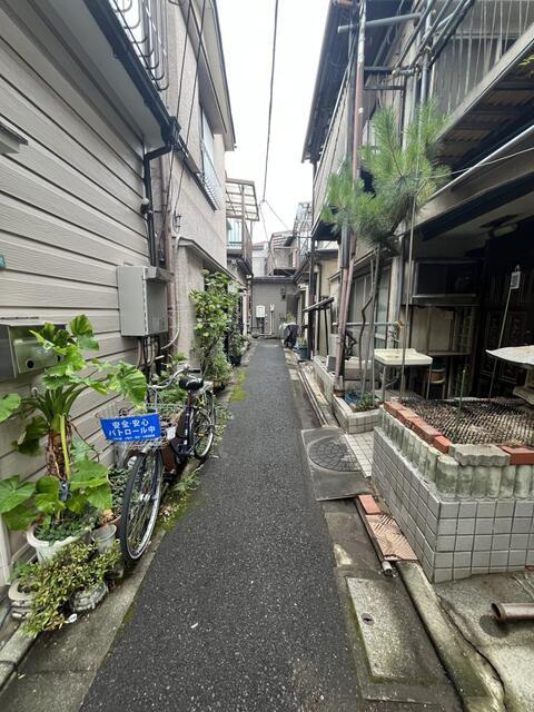江戸川区大杉３丁目の中古一戸建の前面道路含む現地写真| 