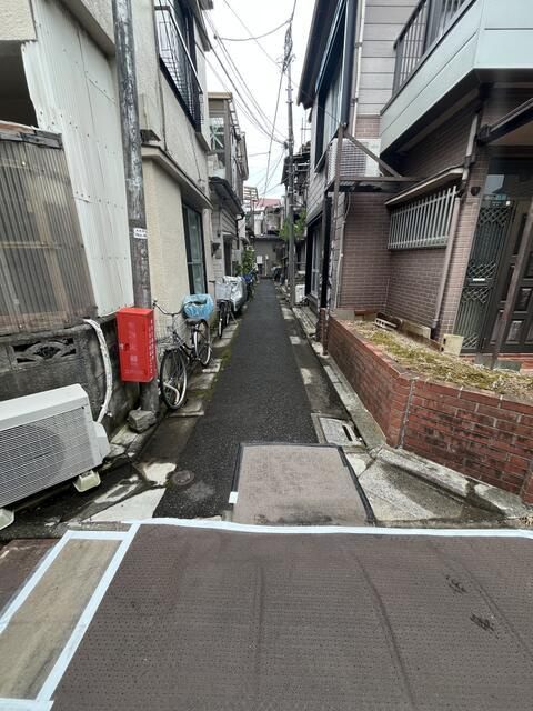江戸川区大杉３丁目の中古一戸建の前面道路含む現地写真| 