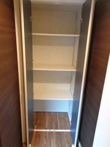 メゾンかきの木弐番館の収納