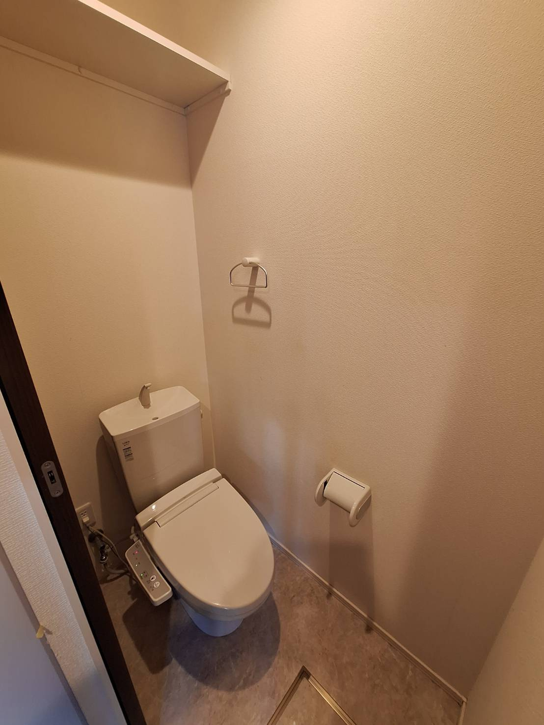 メゾンかきの木弐番館のトイレ