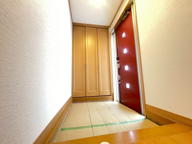 茂原市戸建ての玄関