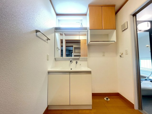 茂原市戸建ての独立洗面台