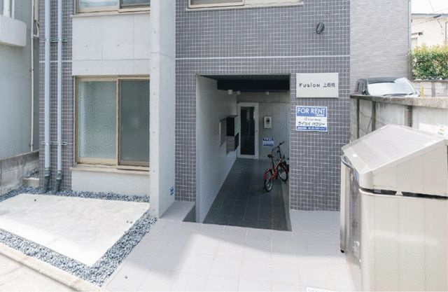 ＦＵＳＩＯＮ上板橋のエントランス