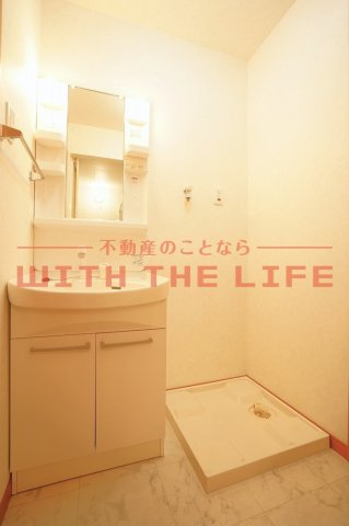 Ｃａｓｔｌｅ城南（キャッスル城南）【10,000円キャッシュバック対象物件】の洗面所|忙しい朝には欠かせない洗面所です