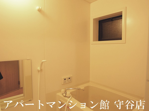 メゾン森Ⅶの浴室