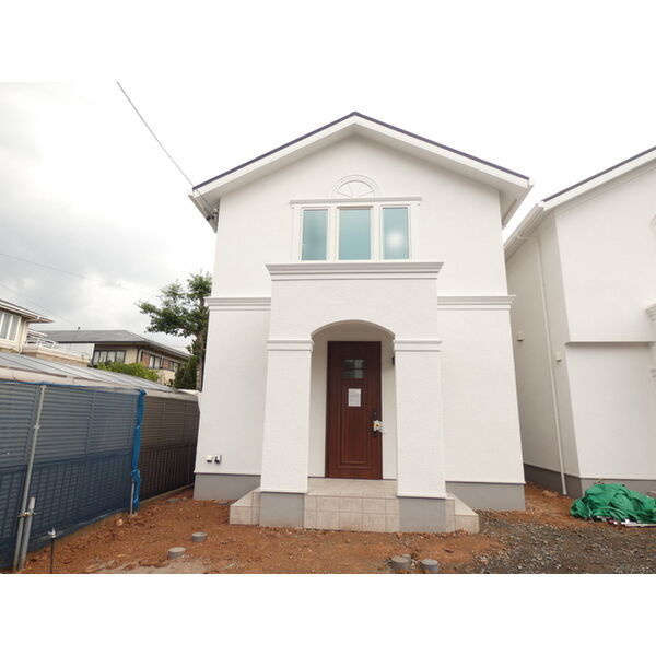 グラシアベル　Ⅰ棟の外観