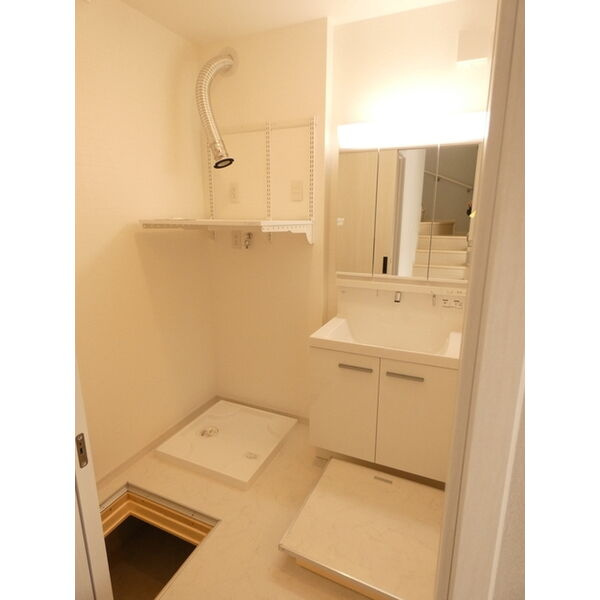 グラシアベル　Ⅰ棟の洗面所