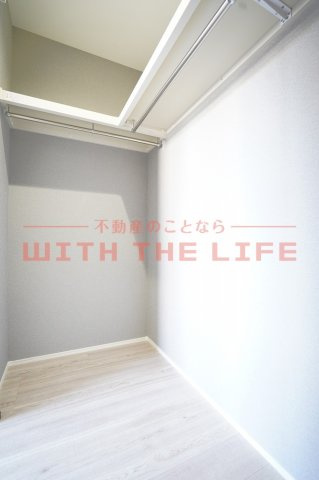 BRAVEBASE HAL（ブレイブベースハル）【キャンペーン対象物件】のバルコニー|お洗濯にも便利なバルコニー付き