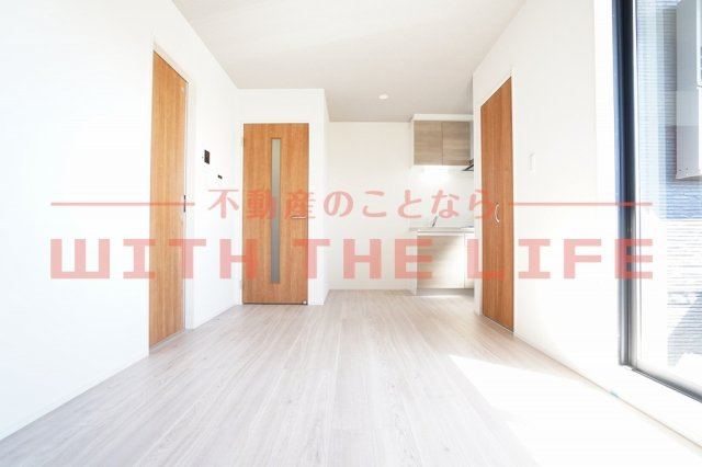 BRAVEBASE HAL（ブレイブベースハル）【キャンペーン対象物件】の居間・リビング